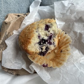 Mornings In Paris - Blueberry muffin - Desserts Near Me - Kennebunk, Maine