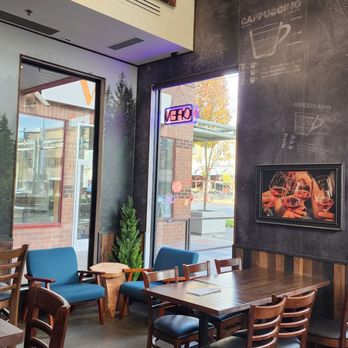 Stone's Throw Coffee & Market - Various indoor seating configurations (11/10/25) - Coffee & Tea Near Me - Seattle, Washington Stone's Throw Coffee & Market - Various indoor seating configurations (11/10/25) - Coffee & Tea Near Me - Seattle, Washington