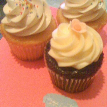 Miette - Cupcakes on the run - Bakeries Near Me - San Francisco, California