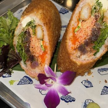 Wave Sushi - Asian Fusion Near Me - Maitland, Florida