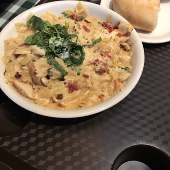 Barnelli's Pasta Bowl - Chicken Al'Diavolo - Italian Near Me - Chicago, Illinois