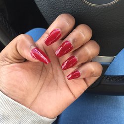 Solar set w/ regular polish ($32) w/ coffin shape (+$2)