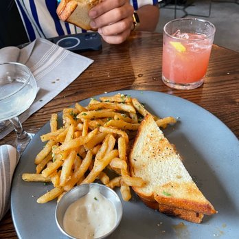 Copper Vine Inn - Crawfish grilled cheese - Wine Bars Near Me - New Orleans, Louisiana