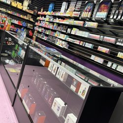 Top Shelf Smoke & Vape