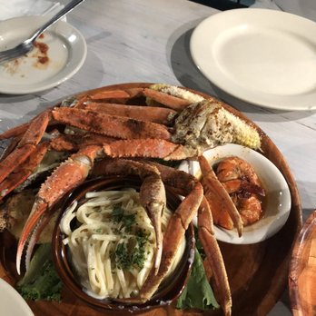 CJ's Crab Shack - Seafood Near Me - Miami Beach, Florida