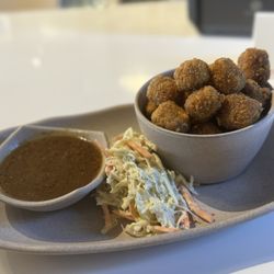 Tenmii Japanese Eatery - Fried tofu