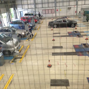 NCT Fonthill - Avail of the opportunity to view your "baby" from above while it's being analysed... - Smog Check Stations Near Me - Clondalkin, D