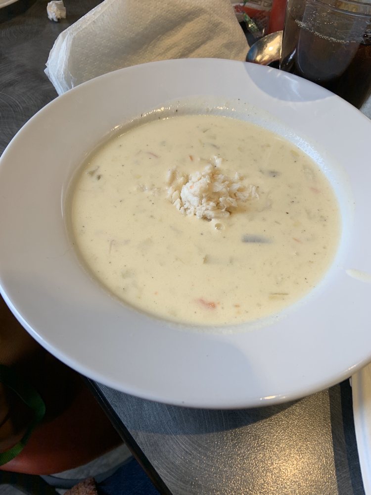 MAMIE’S CAFE & BAKERY 105 Photos & 87 Reviews Bakeries 110 E