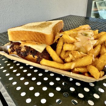 Stackers Burger - Stackers Patty Melt with Green Chile Queso Fries - Burgers Near Me - Albuquerque, New Mexico