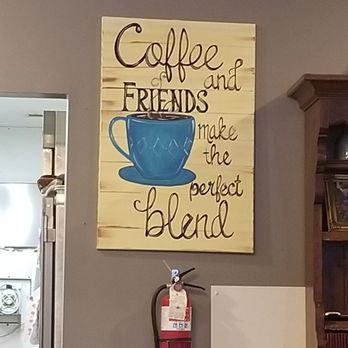 Mollie Monday's - American Near Me - Savannah, Tennessee