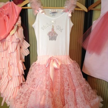 Lass & Laddie - So precious! Would have loved this when I was little. - Children's Clothing Near Me - Kirkwood, Missouri