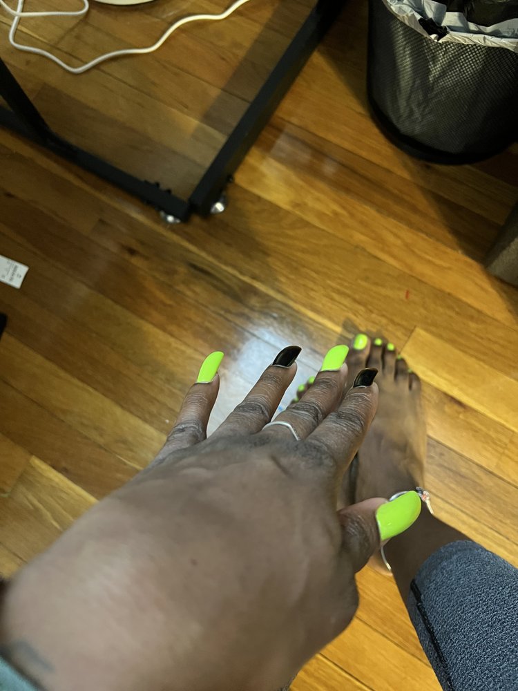 TOMMY’S NAILS & SPA Updated October 2024 10 Photos 443 Broadway, Newburgh, New York Nail