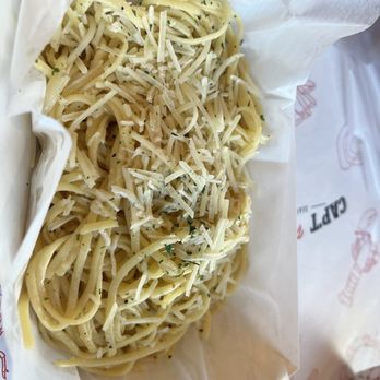 Cap't Loui - Garlic Noodles - Cajun/Creole Near Me - Stoneham, Massachusetts