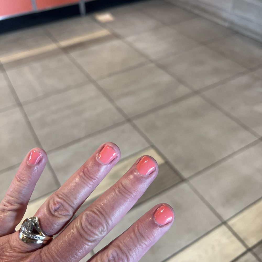 Paradise Nails & Spa - Nails - Nail Salons Near Me - Fallon, Nevada