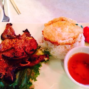 White Bowl - Special: grilled pork chops with rice veggies & fried egg Yummy - Vietnamese Near Me - Houma, Louisiana White Bowl - Special: grilled pork chops with rice veggies & fried egg Yummy - Vietnamese Near Me - Houma, Louisiana
