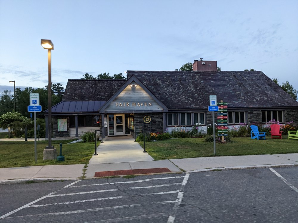 VERMONT CENTER Updated September 2024 34 Photos 1356 Prospect St Rte 4 E, Fair