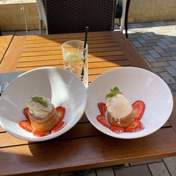Willard Hicks - Butter cake with strawberries and ice cream. - Steakhouses Near Me - Morgan Hill, California Willard Hicks - Butter cake with strawberries and ice cream. - Steakhouses Near Me - Morgan Hill, California