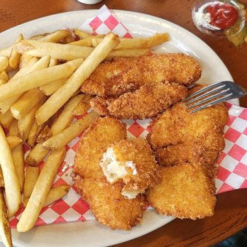 Country Cousin - Fish (cod) and fries. - American Near Me - Centralia, Washington