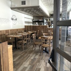 Mister O1 Extraordinary Pizza - Brickell
