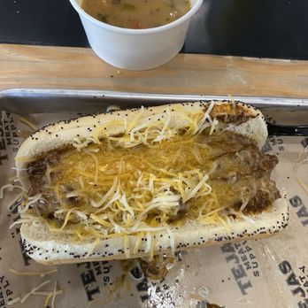 Tejas Meat Supply - Chili dog - Burgers Near Me - Round Rock, Texas