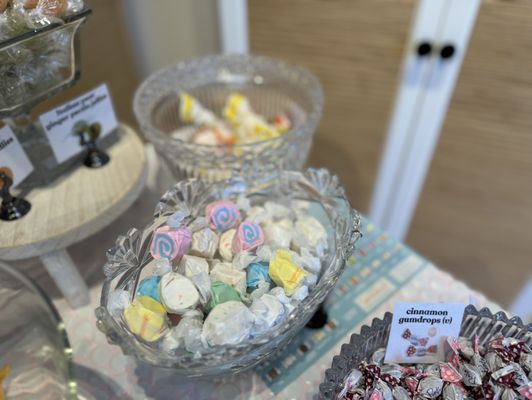 Xocolate & Confections by null