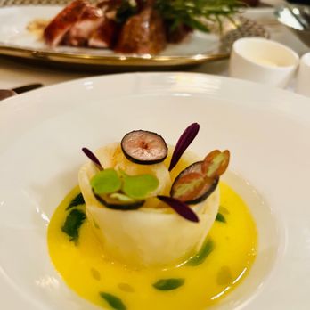 Auberge du Pommier - French Near Me - Toronto, Ontario