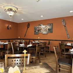 Pasta D’oro - Dining area