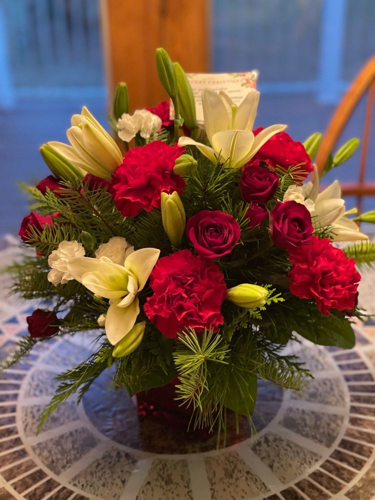 SVENDSEN FLORIST Updated August 2024 18 Photos & 15 Reviews 2702