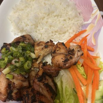 Saigon 2 - Vietnamese Near Me - Rio Rancho, New Mexico
