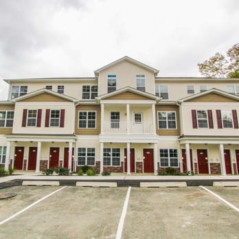 Creekside Commons - Apartments Near Me - Wappingers Falls, New York Creekside Commons - Apartments Near Me - Wappingers Falls, New York