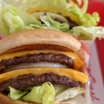 In-N-Out Burger - Double - Fast Food Near Me - Millbrae, California In-N-Out Burger - Double - Fast Food Near Me - Millbrae, California