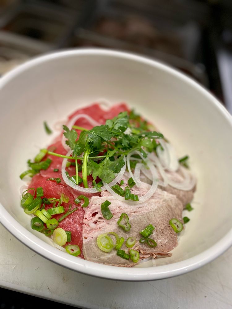 Viet-Nomz Winter Park