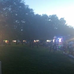 Quiet Waters Food Trucks - Trucks