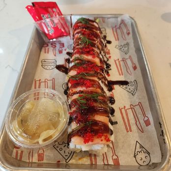 Eat Street Crossing - Food Court Near Me - Minneapolis, Minnesota