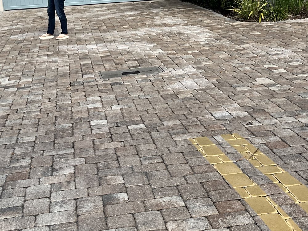 Slide of R N R Pressure Cleaning and Roof Washing