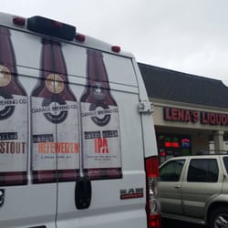 Lenas Liquor