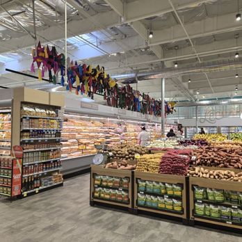 Vallarta Supermarkets - Grocery Near Me - Clovis, California