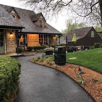 Broken Earth Winery - Wineries Near Me - Long Grove, Illinois