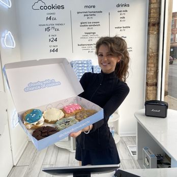 Cloud Cookie - owner!!! she is so nice! - Desserts Near Me - Chicago, Illinois Cloud Cookie - owner!!! she is so nice! - Desserts Near Me - Chicago, Illinois