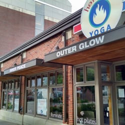 Hothouse Yoga - The storefront