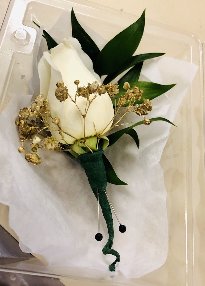 P & J FLORIST 10 Photos & 13 Reviews 340 Warren Ave, East