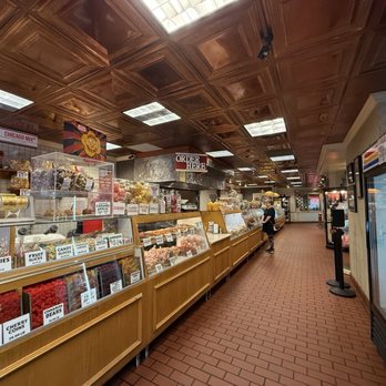 Candyland - Huge selection of treats - Candy Stores Near Me - Minneapolis, Minnesota Candyland - Huge selection of treats - Candy Stores Near Me - Minneapolis, Minnesota