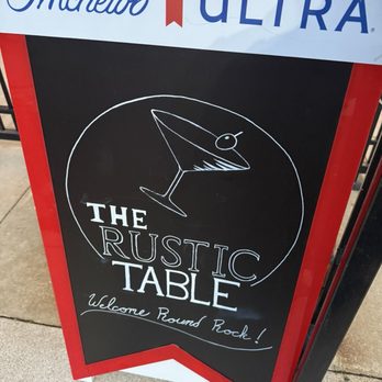The Rustic Table - Pizza Near Me - Round Rock, Texas