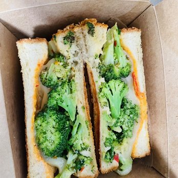 Café Dear Leon - Broccoli melt - Cafes Near Me - Baltimore, Maryland