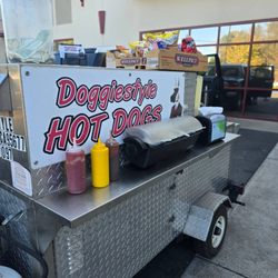 Doggiestyle Hot Dogs