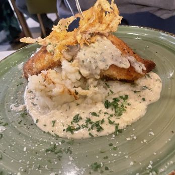 La Piazza - Chicken Involtini al Limone - Italian Near Me - Visalia, California La Piazza - Chicken Involtini al Limone - Italian Near Me - Visalia, California