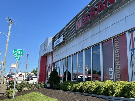 Victory Nissan of Nashville Service Center
