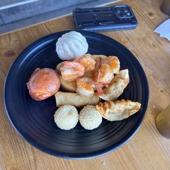 Supreme Crab Seafood Buffet - Food - Cajun/Creole Near Me - San Francisco, California