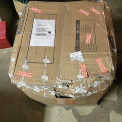 UPS Customer Center - Fragile handle with care