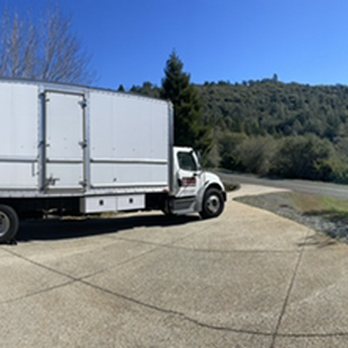 Royalty Movers - Penny Valley, CA to Salem, OR - Movers Near Me Royalty Movers - Penny Valley, CA to Salem, OR - Movers Near Me
